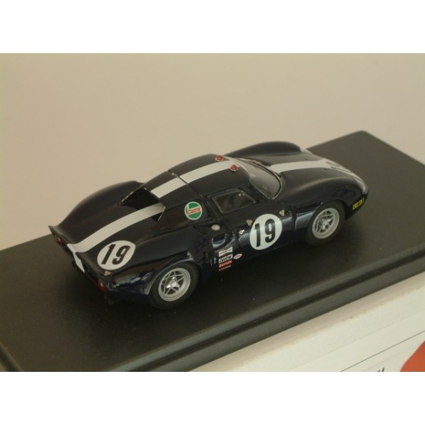 Ferrari 250 / 275 LM Ch 6167 Team Paul Vestey 24 Hrs Le Mans 1968 #19 P. Vestey / Pike - Built 1:43